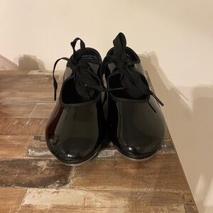 Bloch tap shoes